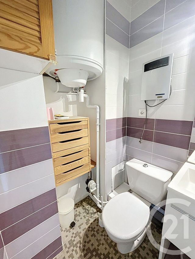 Appartement Studio à louer - 1 pièce - 18.0 m2 - MONTPELLIER - 34 - LANGUEDOC-ROUSSILLON - Century 21 Vicarello
