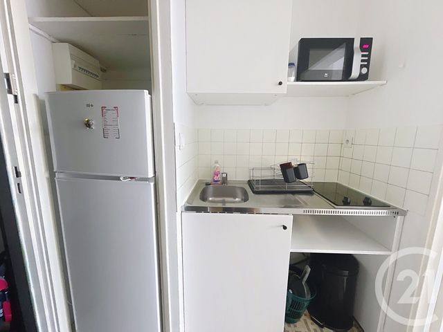 Appartement Studio à louer - 1 pièce - 18.0 m2 - MONTPELLIER - 34 - LANGUEDOC-ROUSSILLON - Century 21 Vicarello