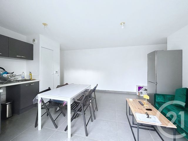 Appartement T3 à vendre - 3 pièces - 54.73 m2 - MONTPELLIER - 34 - LANGUEDOC-ROUSSILLON - Century 21 Vicarello