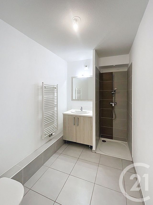 Appartement F1 à louer - 1 pièce - 31.95 m2 - CASTELNAU LE LEZ - 34 - LANGUEDOC-ROUSSILLON - Century 21 Vicarello