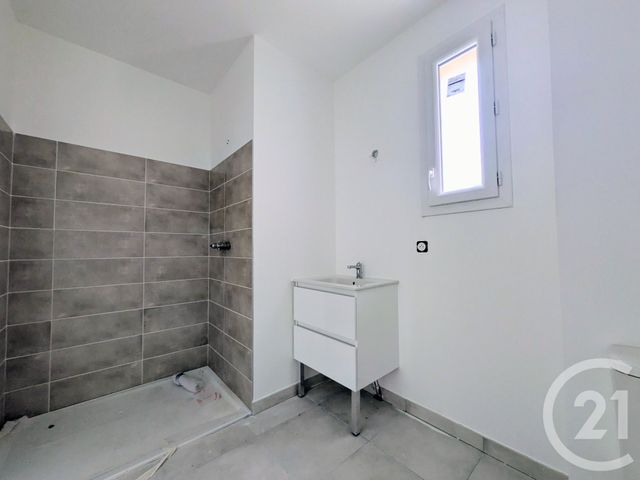 Appartement T3 à vendre - 3 pièces - 57.26 m2 - CASTELNAU LE LEZ - 34 - LANGUEDOC-ROUSSILLON - Century 21 Vicarello