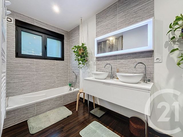 maison à vendre - 4 pièces - 115.0 m2 - CASTELNAU LE LEZ - 34 - LANGUEDOC-ROUSSILLON - Century 21 Vicarello