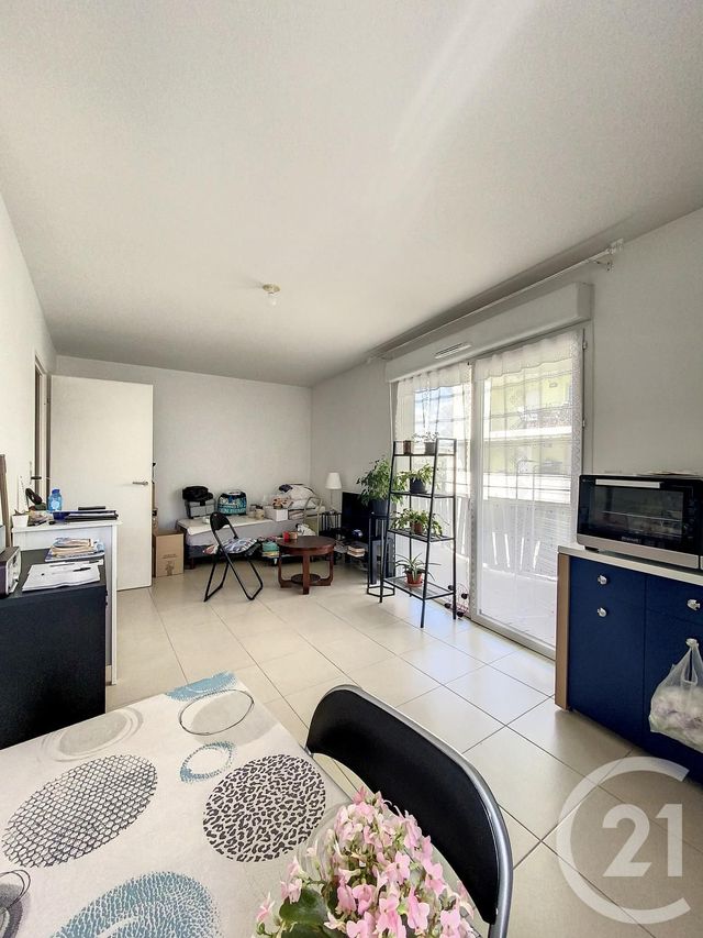 Appartement F2 à louer - 2 pièces - 45.05 m2 - CASTELNAU LE LEZ - 34 - LANGUEDOC-ROUSSILLON - Century 21 Vicarello