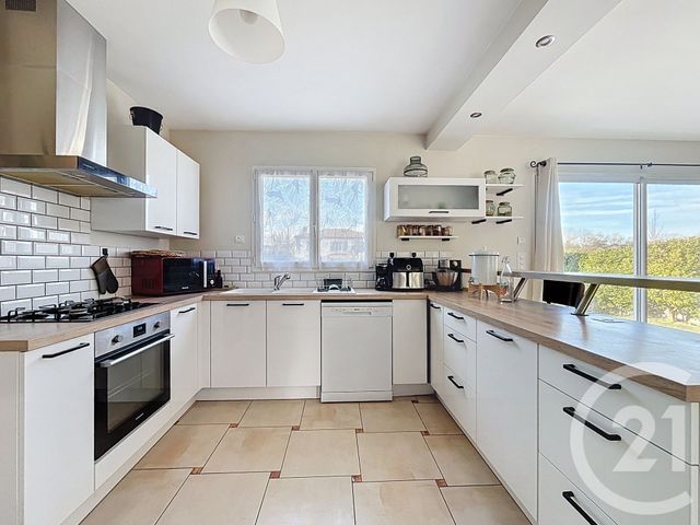 maison à vendre - 5 pièces - 160.0 m2 - JUVIGNAC - 34 - LANGUEDOC-ROUSSILLON - Century 21 Vicarello