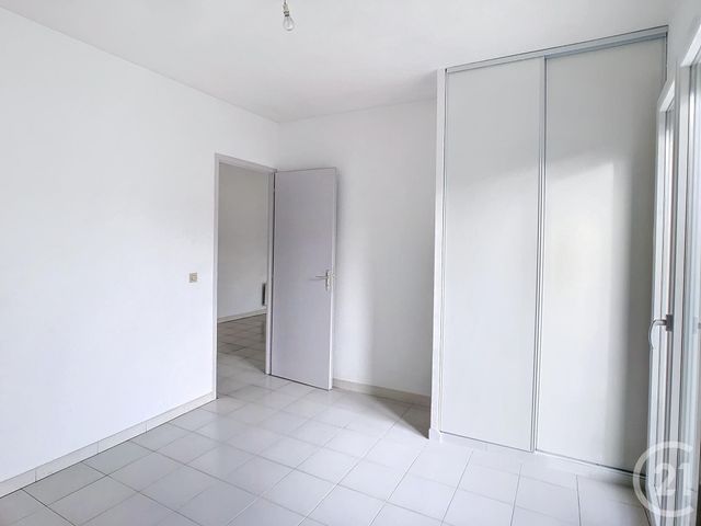 Appartement F2 à louer - 2 pièces - 36.4 m2 - BAILLARGUES - 34 - LANGUEDOC-ROUSSILLON - Century 21 Vicarello
