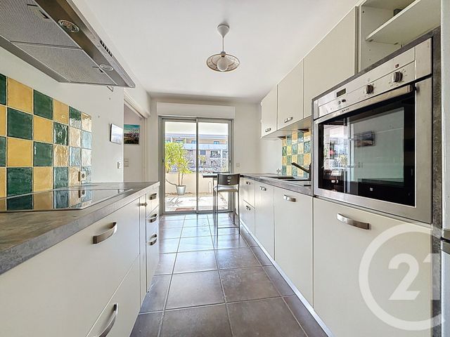 Appartement F3 à vendre - 3 pièces - 78.0 m2 - CASTELNAU LE LEZ - 34 - LANGUEDOC-ROUSSILLON - Century 21 Vicarello