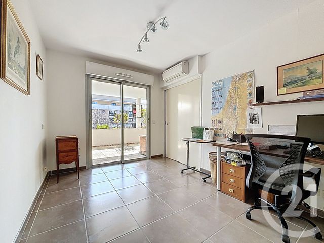 Appartement F3 à vendre - 3 pièces - 78.0 m2 - CASTELNAU LE LEZ - 34 - LANGUEDOC-ROUSSILLON - Century 21 Vicarello