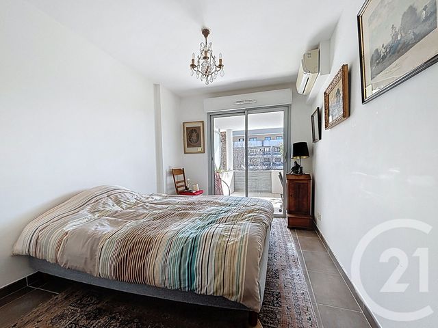 Appartement F3 à vendre - 3 pièces - 78.0 m2 - CASTELNAU LE LEZ - 34 - LANGUEDOC-ROUSSILLON - Century 21 Vicarello