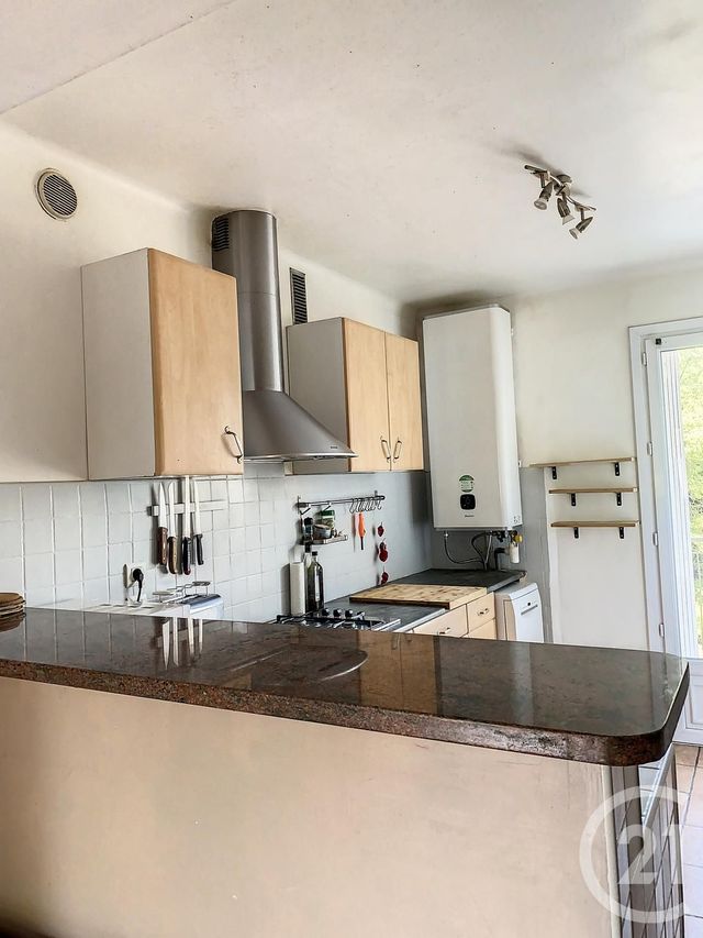 Appartement F3 à louer - 3 pièces - 69.98 m2 - CASTELNAU LE LEZ - 34 - LANGUEDOC-ROUSSILLON - Century 21 Vicarello