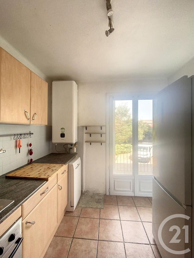 Appartement F3 à louer - 3 pièces - 69.98 m2 - CASTELNAU LE LEZ - 34 - LANGUEDOC-ROUSSILLON - Century 21 Vicarello