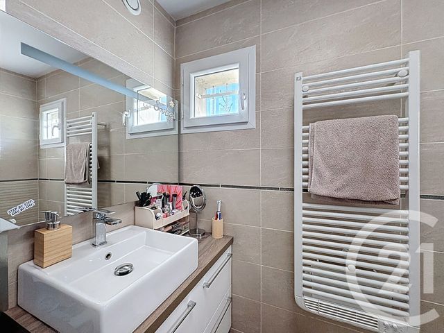 Appartement F3 à vendre - 3 pièces - 73.9 m2 - MONTPELLIER - 34 - LANGUEDOC-ROUSSILLON - Century 21 Vicarello