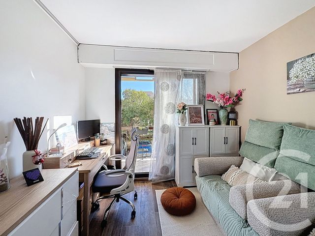 Appartement F3 à vendre - 3 pièces - 73.9 m2 - MONTPELLIER - 34 - LANGUEDOC-ROUSSILLON - Century 21 Vicarello