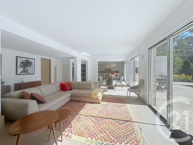 maison à vendre - 5 pièces - 164.17 m2 - ST CLEMENT DE RIVIERE - 34 - LANGUEDOC-ROUSSILLON - Century 21 Vicarello