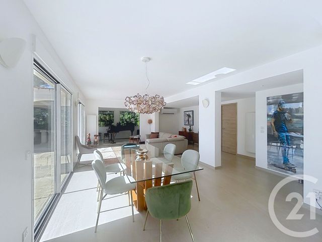 maison à vendre - 5 pièces - 164.17 m2 - ST CLEMENT DE RIVIERE - 34 - LANGUEDOC-ROUSSILLON - Century 21 Vicarello