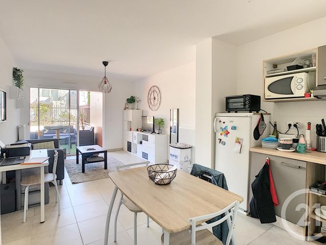 Appartement F2 à louer - 2 pièces - 43.33 m2 - MONTPELLIER - 34 - LANGUEDOC-ROUSSILLON - Century 21 Vicarello