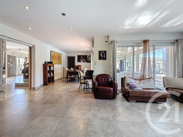 maison à vendre - 7 pièces - 237.0 m2 - MONTFERRIER SUR LEZ - 34 - LANGUEDOC-ROUSSILLON - Century 21 Vicarello