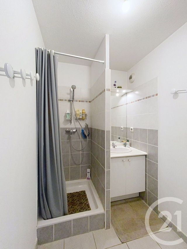 Appartement F4 à vendre - 4 pièces - 94.81 m2 - LE CRES - 34 - LANGUEDOC-ROUSSILLON - Century 21 Vicarello
