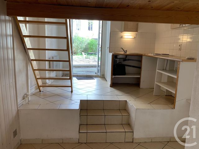 Appartement F1 à louer - 1 pièce - 26.4 m2 - MONTPELLIER - 34 - LANGUEDOC-ROUSSILLON - Century 21 Vicarello