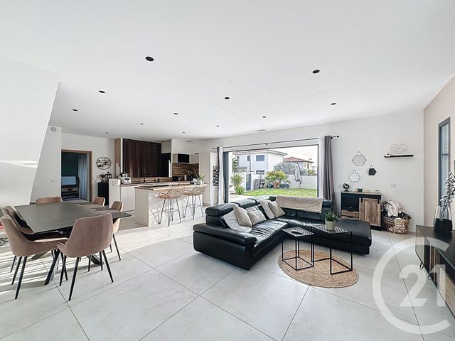 maison à vendre - 5 pièces - 105.0 m2 - PIGNAN - 34 - LANGUEDOC-ROUSSILLON - Century 21 Vicarello