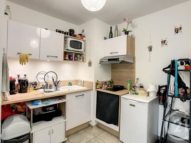 Appartement F2 à louer - 2 pièces - 37.5 m2 - ST JEAN DE VEDAS - 34 - LANGUEDOC-ROUSSILLON - Century 21 Vicarello
