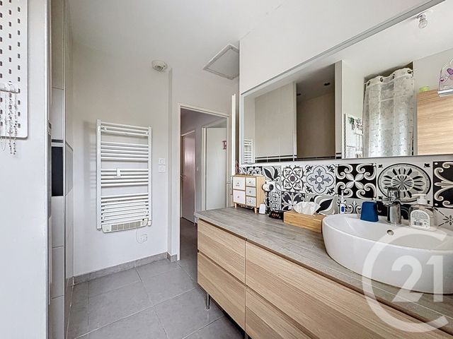 maison à vendre - 4 pièces - 87.19 m2 - ST VINCENT DE BARBEYRARGUES - 34 - LANGUEDOC-ROUSSILLON - Century 21 Vicarello