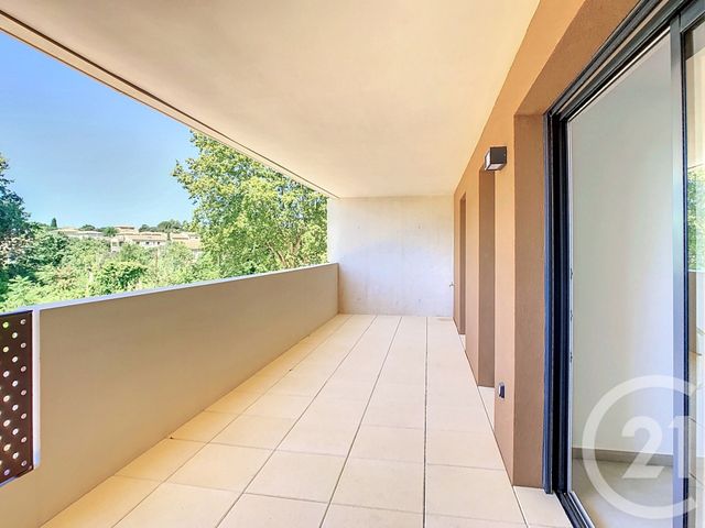 Appartement F3 à louer CASTRIES