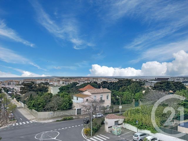 Appartement F3 à vendre - 3 pièces - 62.57 m2 - SETE - 34 - LANGUEDOC-ROUSSILLON - Century 21 Vicarello