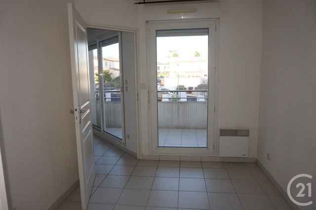 Appartement F2 à louer - 2 pièces - 33.8 m2 - MONTPELLIER - 34 - LANGUEDOC-ROUSSILLON - Century 21 Vicarello