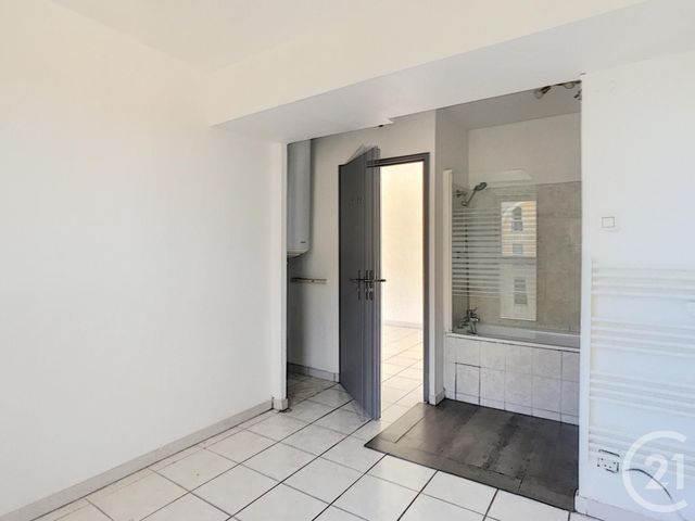 Appartement F2 à louer - 2 pièces - 35.6 m2 - LATTES - 34 - LANGUEDOC-ROUSSILLON - Century 21 Vicarello