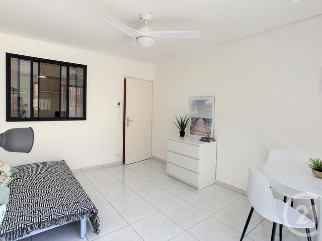 Appartement F1 à louer - 1 pièce - 28.27 m2 - MONTPELLIER - 34 - LANGUEDOC-ROUSSILLON - Century 21 Vicarello