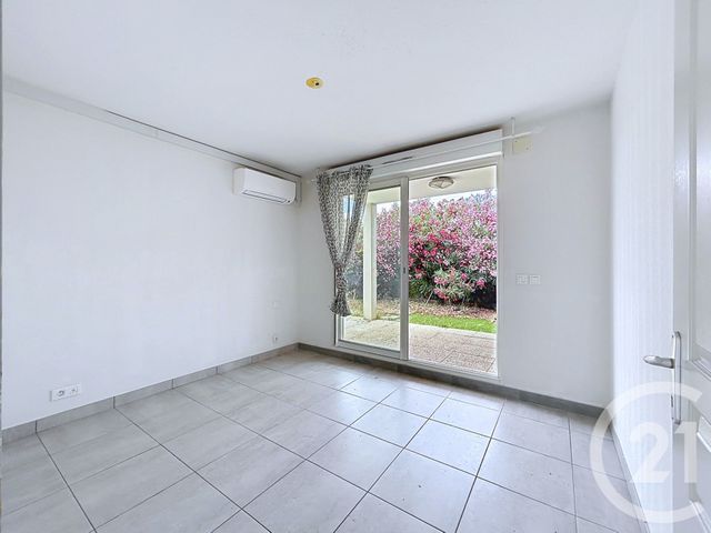 Appartement T3 à vendre - 3 pièces - 61.91 m2 - CASTELNAU LE LEZ - 34 - LANGUEDOC-ROUSSILLON - Century 21 Vicarello