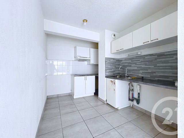 Appartement T3 à vendre - 3 pièces - 61.91 m2 - CASTELNAU LE LEZ - 34 - LANGUEDOC-ROUSSILLON - Century 21 Vicarello