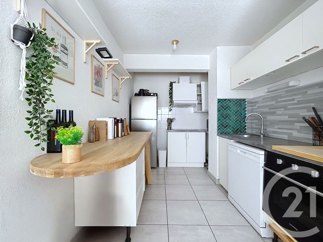 Appartement T3 à vendre - 3 pièces - 61.91 m2 - CASTELNAU LE LEZ - 34 - LANGUEDOC-ROUSSILLON - Century 21 Vicarello