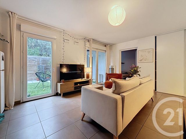 Appartement F3 à louer - 3 pièces - 66.62 m2 - CASTELNAU LE LEZ - 34 - LANGUEDOC-ROUSSILLON - Century 21 Vicarello