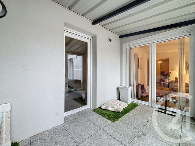 Appartement F3 à louer - 3 pièces - 66.62 m2 - CASTELNAU LE LEZ - 34 - LANGUEDOC-ROUSSILLON - Century 21 Vicarello