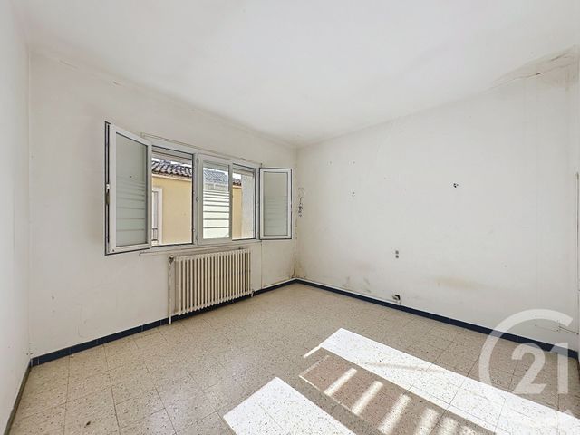 Appartement F5 à vendre - 5 pièces - 116.5 m2 - MAUGUIO CARNON - 34 - LANGUEDOC-ROUSSILLON - Century 21 Vicarello