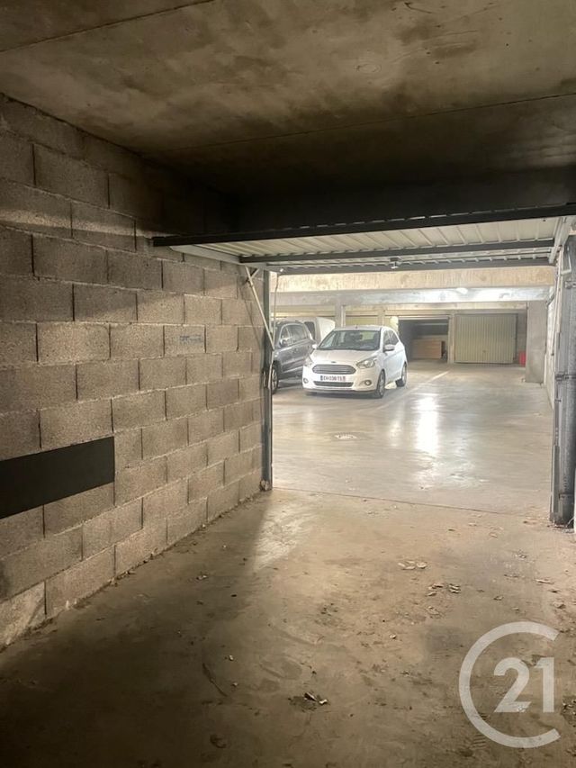 parking à louer - 14.0 m2 - MONTPELLIER - 34 - LANGUEDOC-ROUSSILLON - Century 21 Vicarello