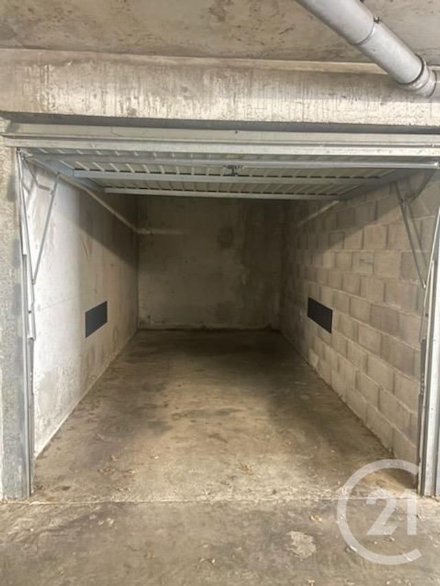 parking à louer - 14.0 m2 - MONTPELLIER - 34 - LANGUEDOC-ROUSSILLON - Century 21 Vicarello