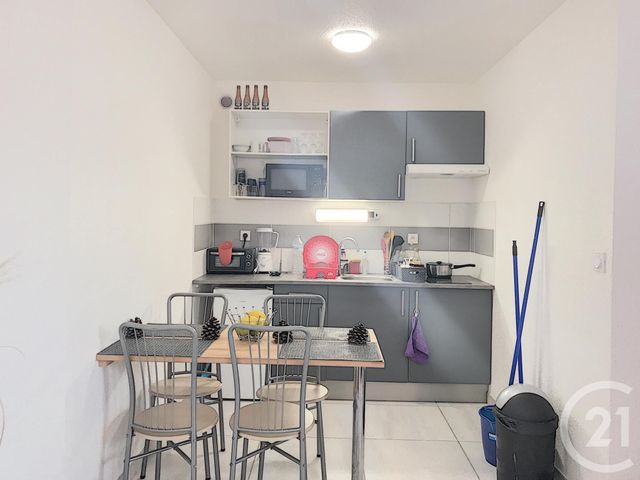 Appartement F1 à louer - 1 pièce - 27.0 m2 - MONTPELLIER - 34 - LANGUEDOC-ROUSSILLON - Century 21 Vicarello