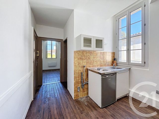 Appartement T2 à vendre - 2 pièces - 34.0 m2 - MONTPELLIER - 34 - LANGUEDOC-ROUSSILLON - Century 21 Vicarello