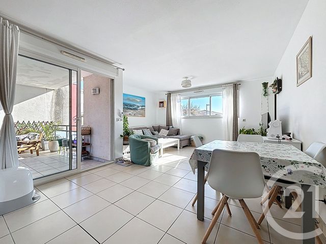 Appartement F4 à vendre - 4 pièces - 88.8 m2 - JACOU - 34 - LANGUEDOC-ROUSSILLON - Century 21 Vicarello