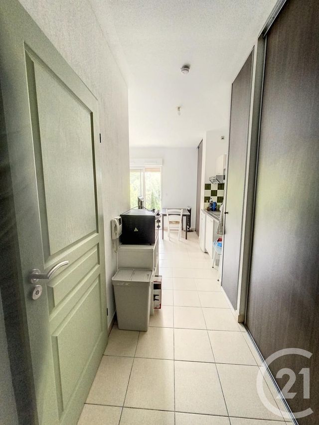 Appartement F1 à louer - 1 pièce - 24.33 m2 - JUVIGNAC - 34 - LANGUEDOC-ROUSSILLON - Century 21 Vicarello