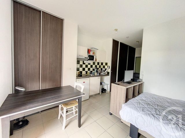 Appartement F1 à louer - 1 pièce - 24.33 m2 - JUVIGNAC - 34 - LANGUEDOC-ROUSSILLON - Century 21 Vicarello