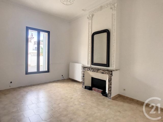 maison à louer - 5 pièces - 124.73 m2 - ST CHRISTOL - 34 - LANGUEDOC-ROUSSILLON - Century 21 Vicarello