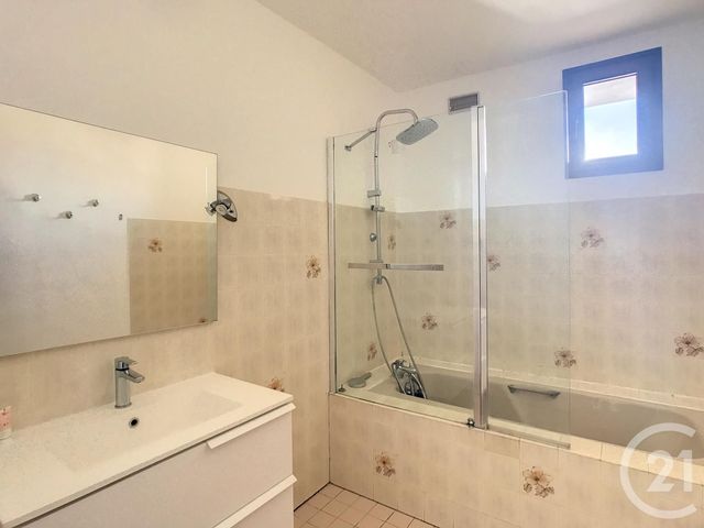 maison à louer - 5 pièces - 124.73 m2 - ST CHRISTOL - 34 - LANGUEDOC-ROUSSILLON - Century 21 Vicarello