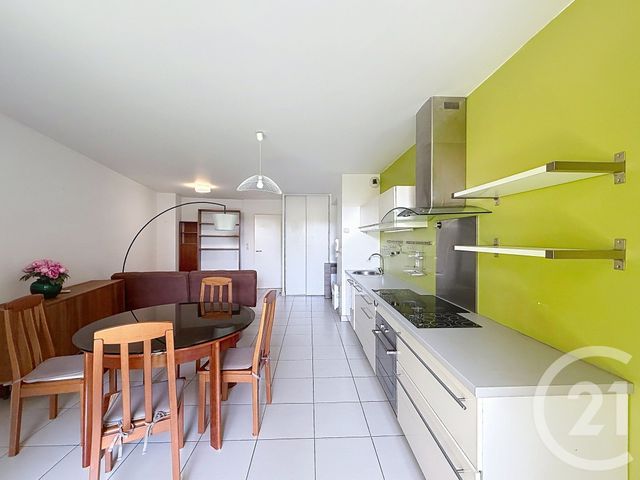 Appartement F3 à louer - 3 pièces - 56.28 m2 - CASTELNAU LE LEZ - 34 - LANGUEDOC-ROUSSILLON - Century 21 Vicarello