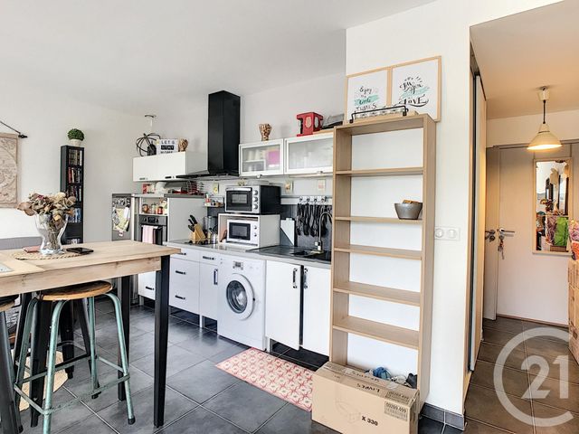 Appartement Studio à louer - 1 pièce - 33.29 m2 - CASTELNAU LE LEZ - 34 - LANGUEDOC-ROUSSILLON - Century 21 Vicarello