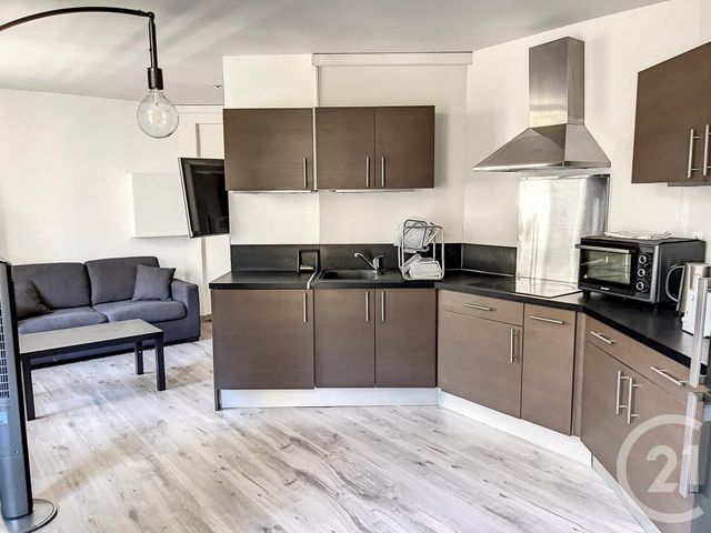 Appartement F3 à louer - 3 pièces - 59.46 m2 - MONTPELLIER - 34 - LANGUEDOC-ROUSSILLON - Century 21 Vicarello