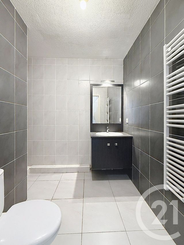 Appartement F2 à louer - 2 pièces - 37.5 m2 - CASTELNAU LE LEZ - 34 - LANGUEDOC-ROUSSILLON - Century 21 Vicarello
