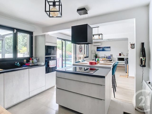 maison à louer - 5 pièces - 136.54 m2 - LE CRES - 34 - LANGUEDOC-ROUSSILLON - Century 21 Vicarello